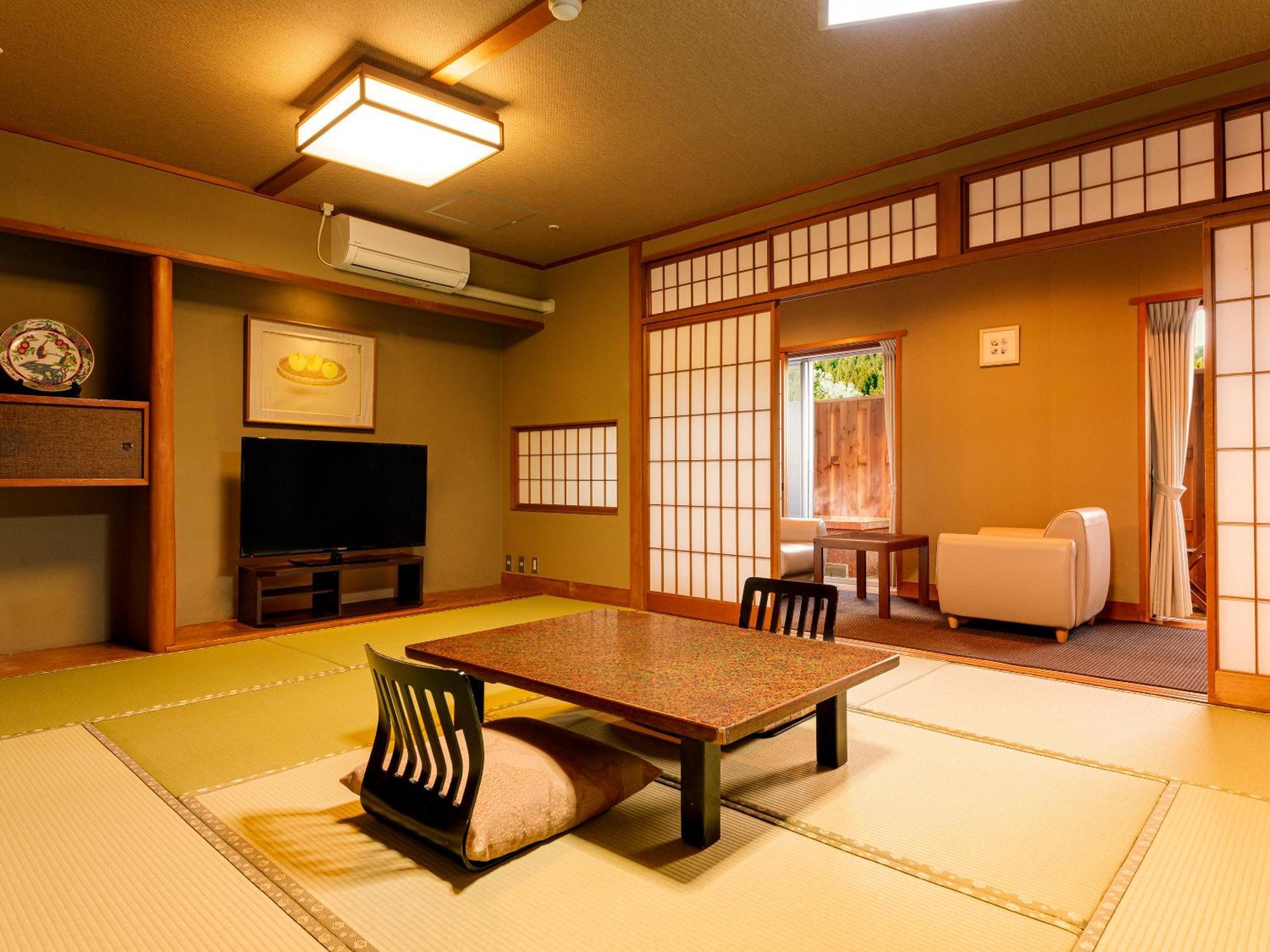 Отель Ooedo Onsen Monogatari Miyoshiya Shin'onsen Экстерьер фото