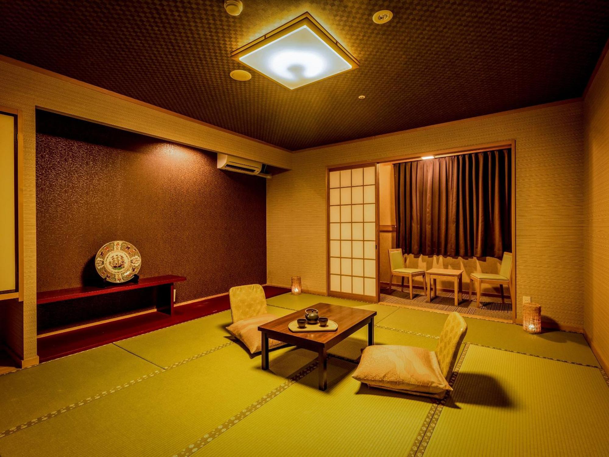Отель Ooedo Onsen Monogatari Miyoshiya Shin'onsen Экстерьер фото