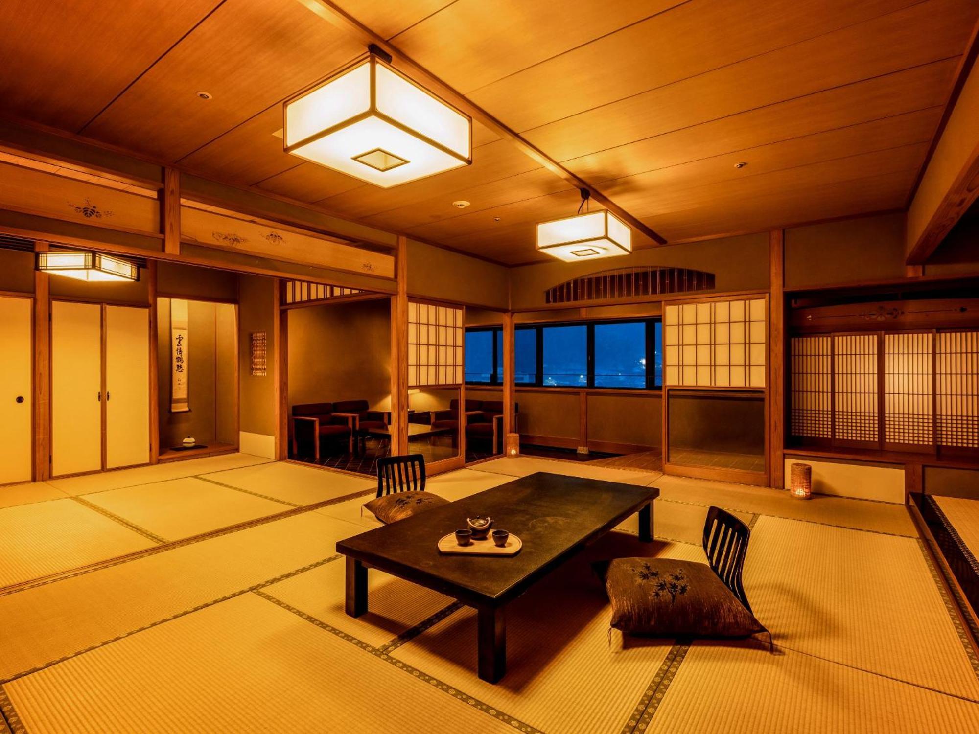 Отель Ooedo Onsen Monogatari Miyoshiya Shin'onsen Экстерьер фото